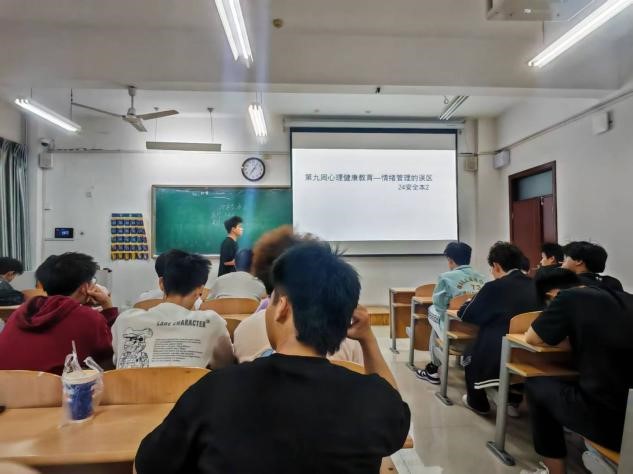点击《4.jpg》查看详情